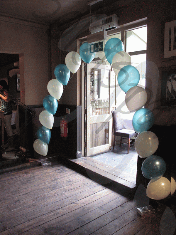 single-row-balloon-arch-5 latex-single-row-balloon-arch