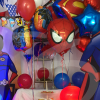 heros-themed-party-decoration